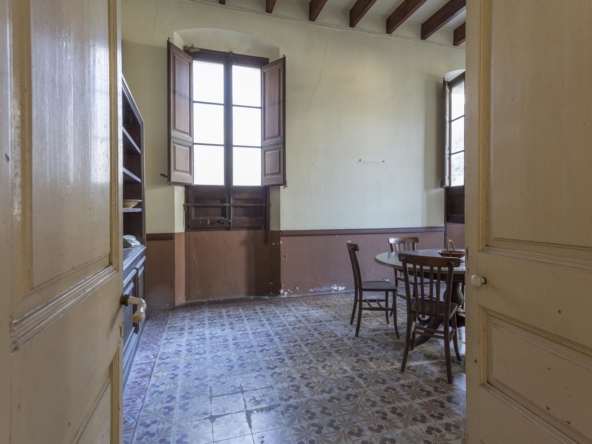 Casa-hitorica-en-venta-en-cellera-de-ter (30)