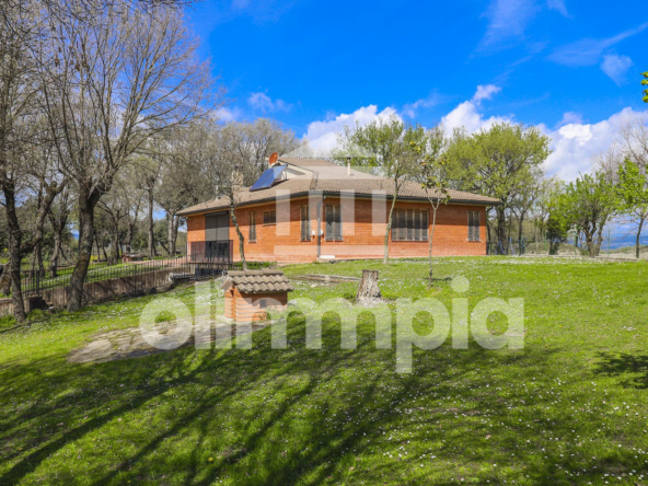 CASA EN VENTA EN SANT JULIA DE VILATORTA (1)