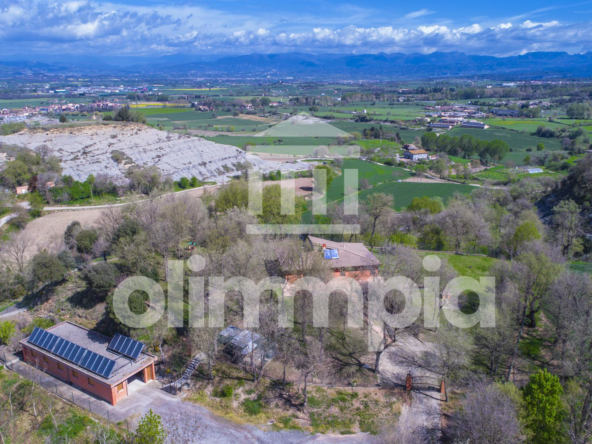 CASA EN VENTA EN SANT JULIA DE VILATORTA (17)