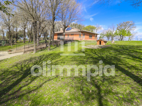 CASA EN VENTA EN SANT JULIA DE VILATORTA (2)