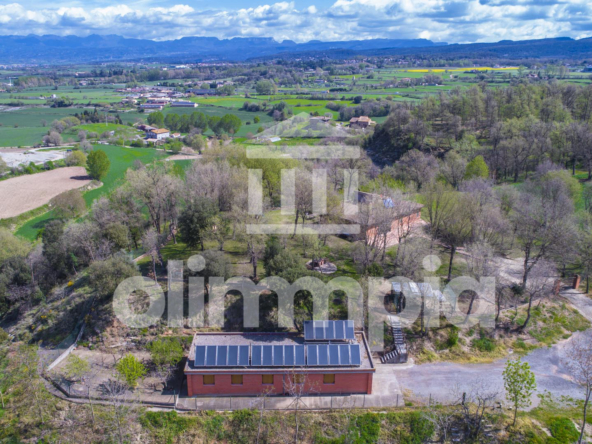 CASA EN VENTA EN SANT JULIA DE VILATORTA (23)