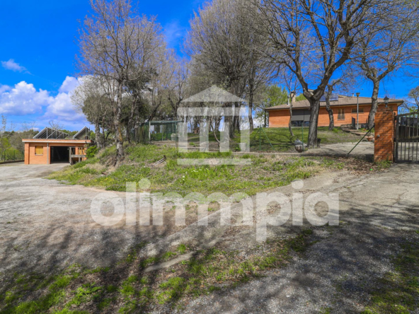 CASA EN VENTA EN SANT JULIA DE VILATORTA (5)